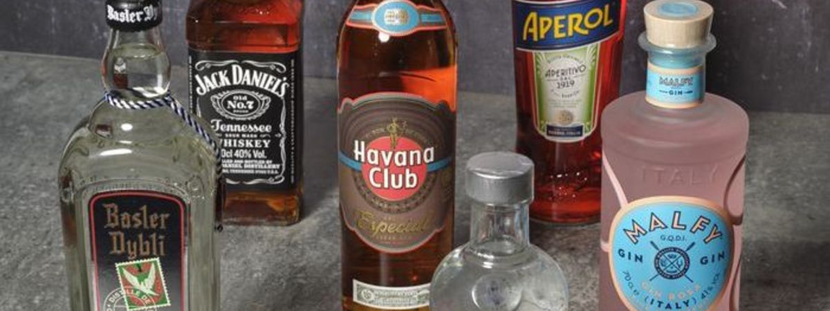 Une sélection d'alcool fort disponible dans les boutiques de nos stations-service.